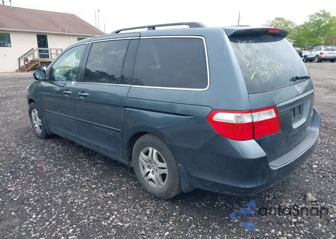 2005 Honda Odyssey Ex-L z USA, uszkodzony, nr VIN 5FNRL38605B421380
